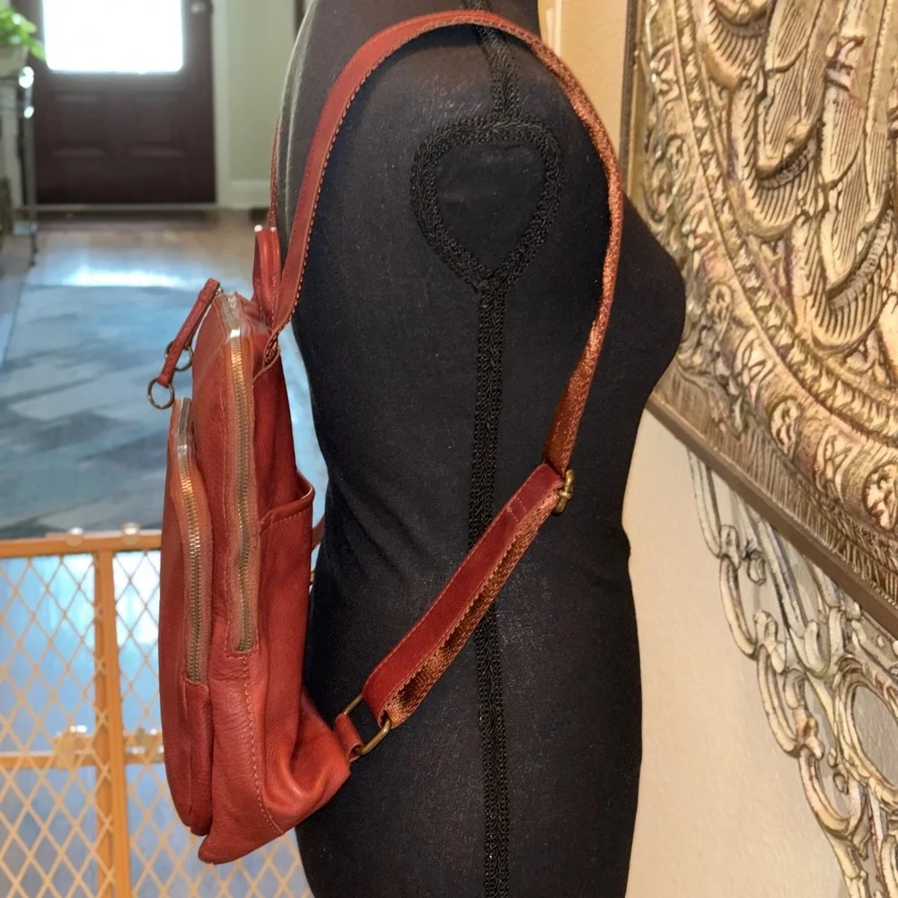 American Leather Co Genuine Leather Backpack Cognac Burgundy Multi Pocket EUC
